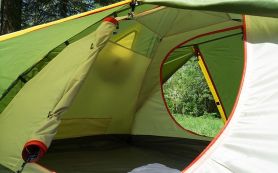 Палатка RockLand Peak 2-местная v2, зелёный цвет